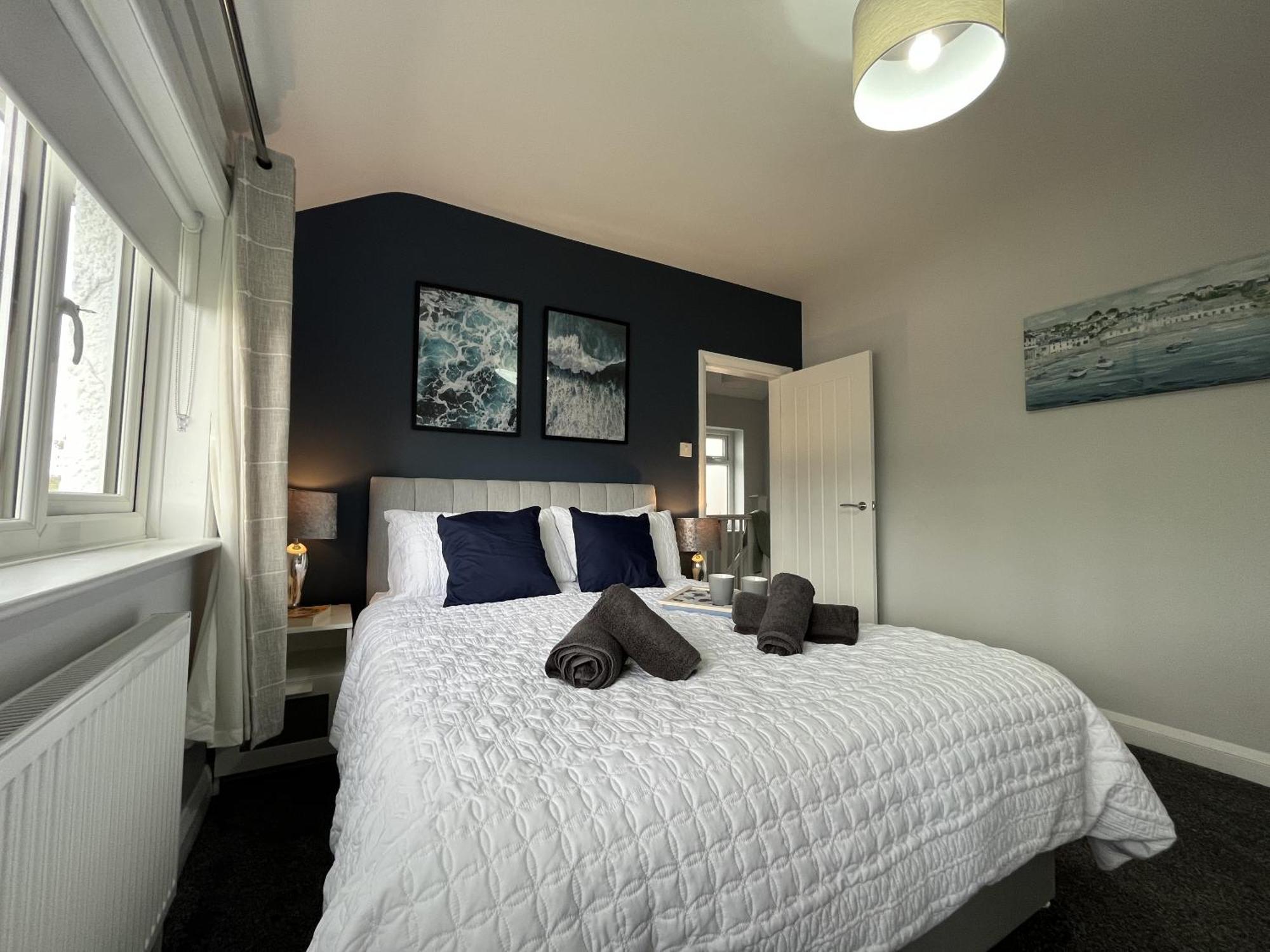 Modern 3-bed Stay-away-home Sleeps 6 Nr Casa de férias Manchester