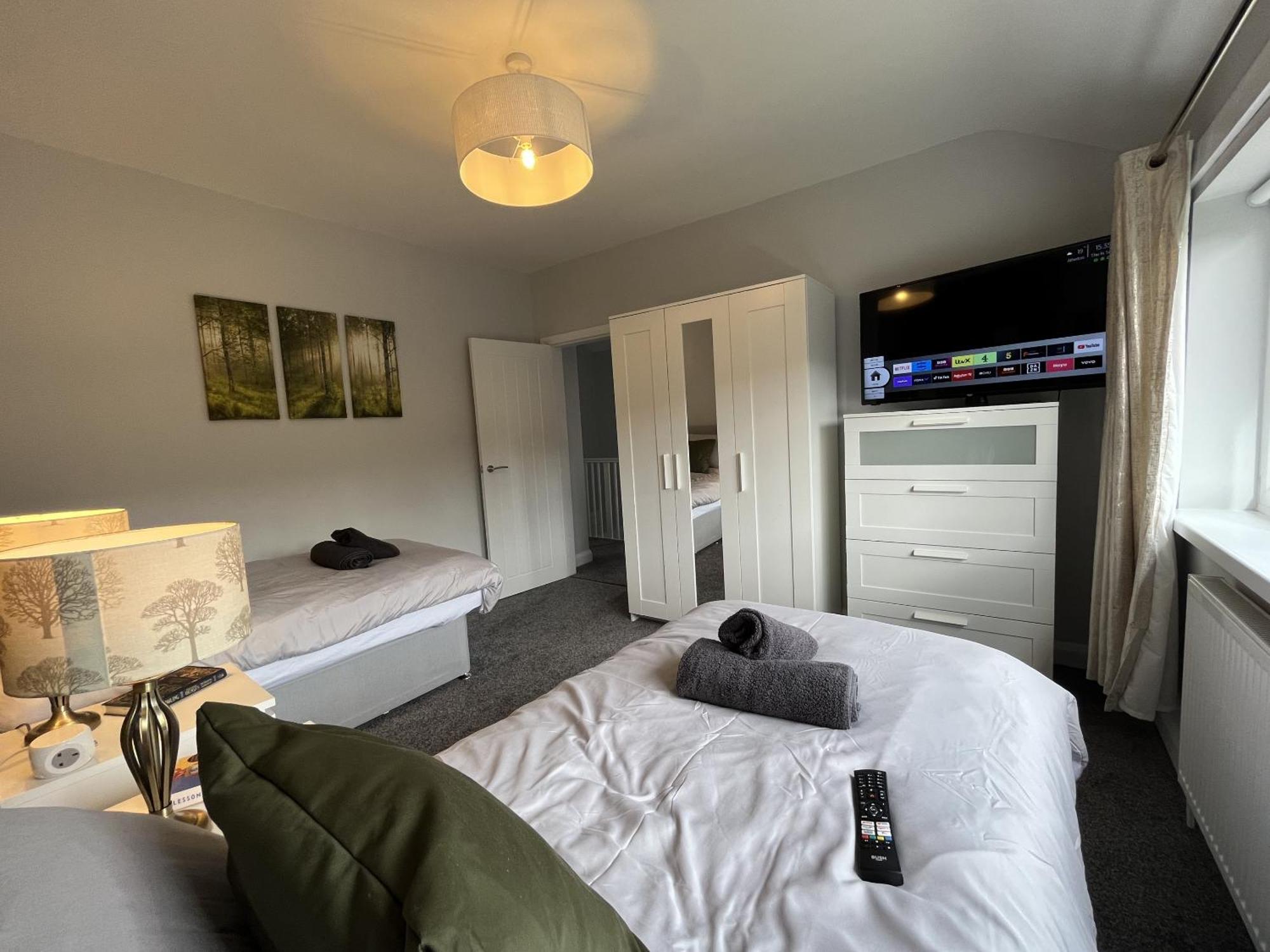 Casa de férias Modern 3-bed Stay-away-home Sleeps 6 Nr